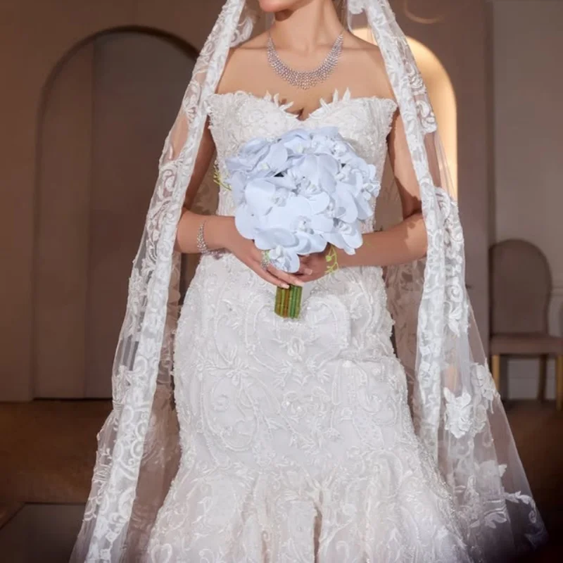 Robes de mariée avec des Appliques blanches ivoire, décalcomanies en cristal scintillant, jupe bouffante, longue queue de poisson, robe de mariée