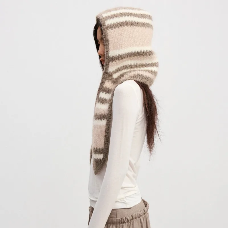 Winter-Wärmeschal mit Ohrenschutz, Nackenwärmer, einteilige Balaclava-Mütze, farblich abgesetzte gestreifte Pullover-Strickmütze für Damen. – Detail 2