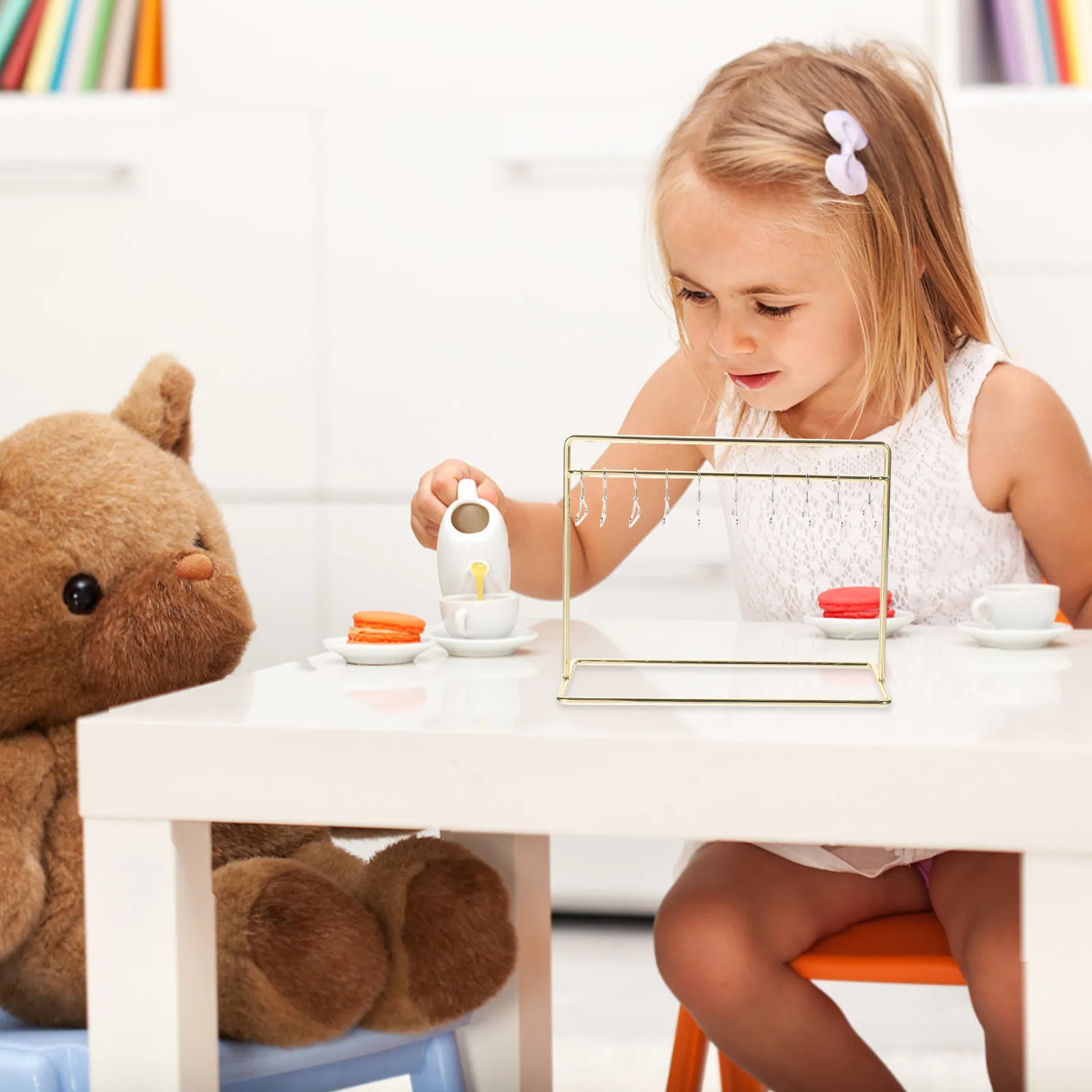 

1Set Mini Hangers for Clothes Display Rack Sturdy Iron Material Perfect for Dollhouse Nursery Room Decoration Miniature