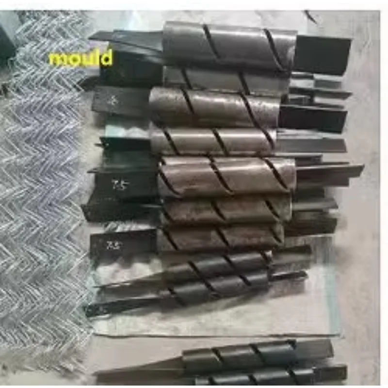 Customized High Efficiency Durable Automatic Low Noise High Quality Hexagonal Wire Netting Machine For Construction Industry