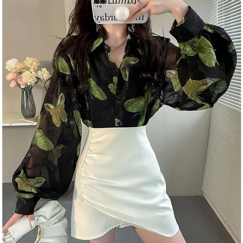 

Summer Women's Leisure Fashion Elegant Commuter Printed Button Embroidered Butterfly Loose Lantern Sleeves Chiffon Flower Shirt