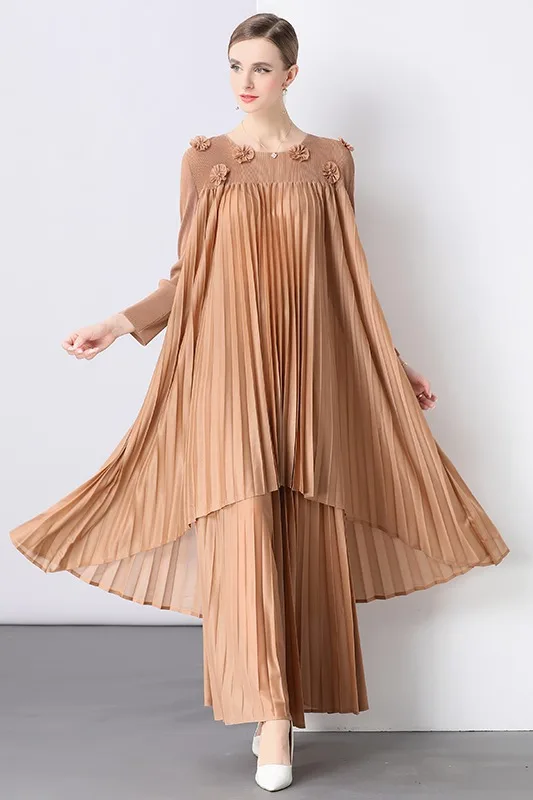 Set Lengan Panjang Manik-manik Bunga 3D Kain Berlipat Wanita 2025. Celana Berlipat Kaki Lebar Pelangsing Pinggang Tinggi, Atasan Kerut Panjang Sedang