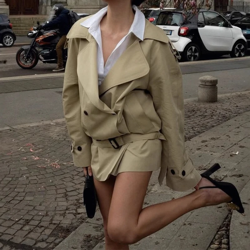 Street Fashion and Leisure Solid Color Short Trench Coat Commuter Wind 2025 Spring Women's Coat