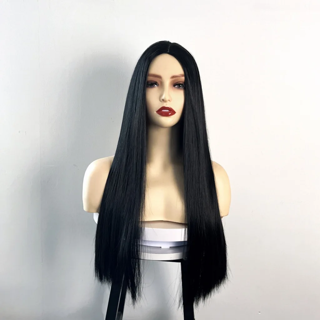 

Женский длинный прямой парик с реалистичной имитацией кожи головы, с центральным пробором, длиной до талии, полностью машинной работы, из синтетического волокна.