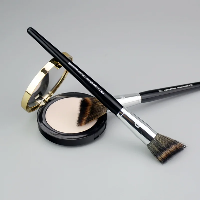 Pro Angled Diffuser Makeup Brushes Angled Sculpting New SEP #60 Make up Brush Blusher Wood Handle Cosmetic Tools Professiona