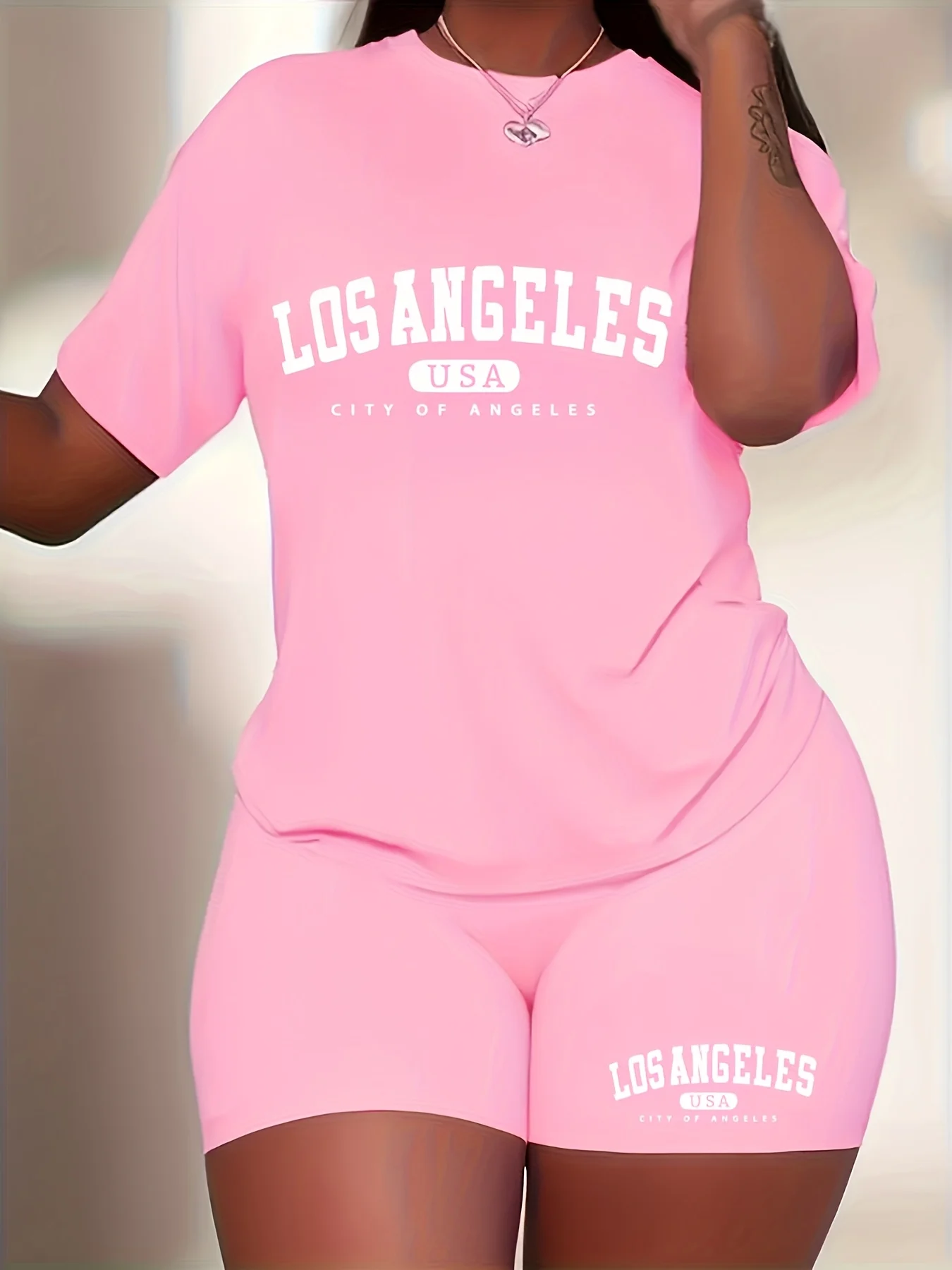 

2025 Summer Fashion 3D Printed Two-piece Set, Women's Casual Round Neck Short Sleeved T-shirt and Shorts