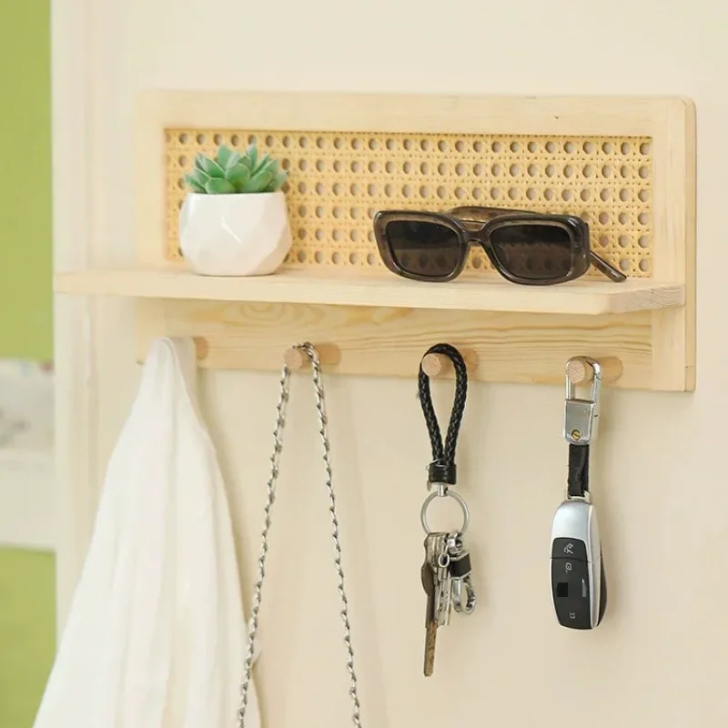 2025 Wooden Key Chain Entryway Storage Rack Rattan Decorative Shelf with 4 Hooks Home Decoration