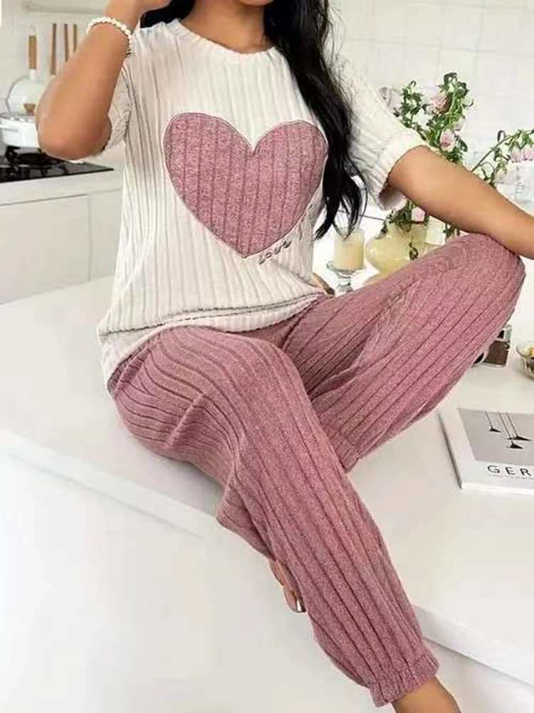 Women\'s new style pajamas set heart pattern short sleeve shirt trousers two-piece simple and lovely casual home wear