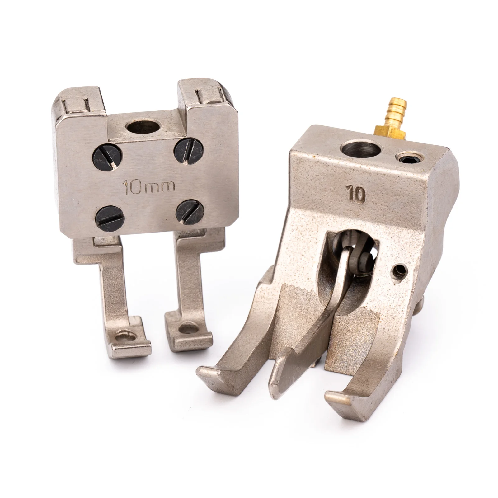 

Original Typical Highlead KP768AO+KP768I Center Guide Foot for DURKOPP467 767 867 869HIGHLEAD GC24688-2D JUKI2260/Nickel Coating