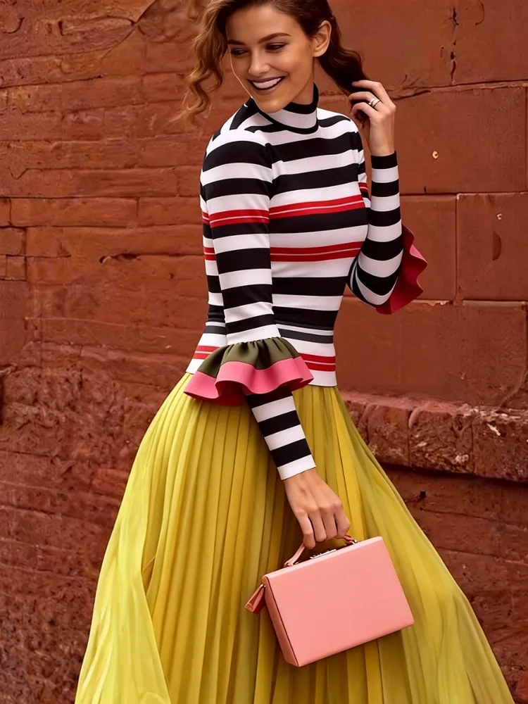 Yeezzi Women's Contrast Color Striped Stand Collar Skinny Tops 2026 New Flared Sleeves British Style Casual Fashion T-shirts