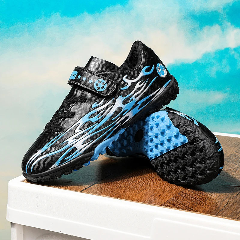 

New Kid Match Boys Football Boots Match Non-Slip Comfortable Sneakers Professional Sports Shoes Soccer Shoes Outdoor Unisex