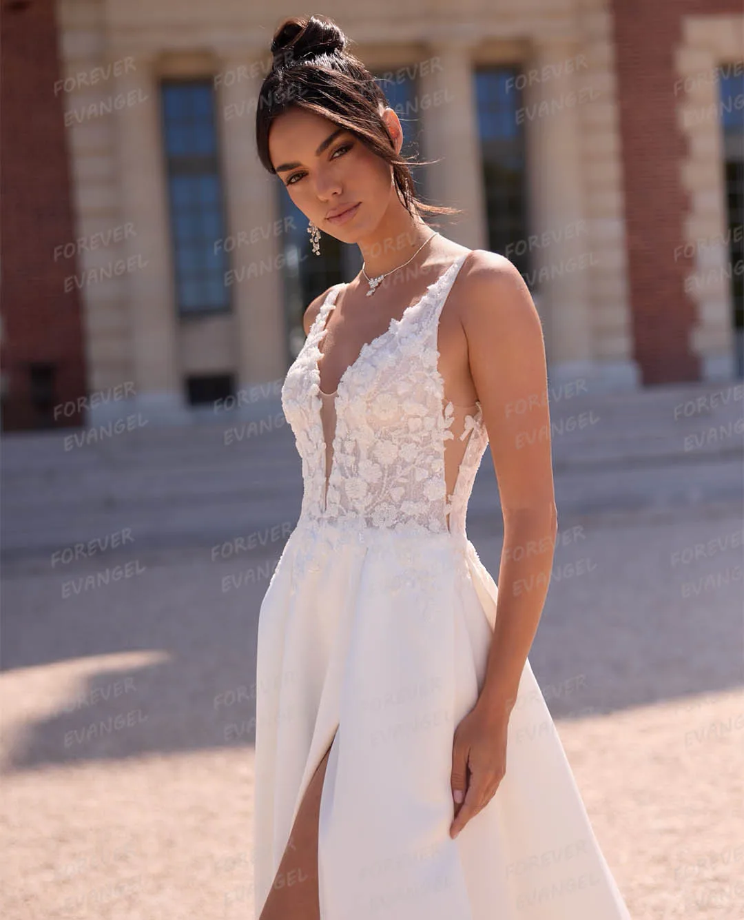 Einfache Brautkleider mit V-Ausschnitt für Damen, A-Linie, Brautkleider, sexy Spitzenapplikationen, seitlicher Schlitz, individuell gestaltet, rückenfrei, 2025, Vestidos De Novia