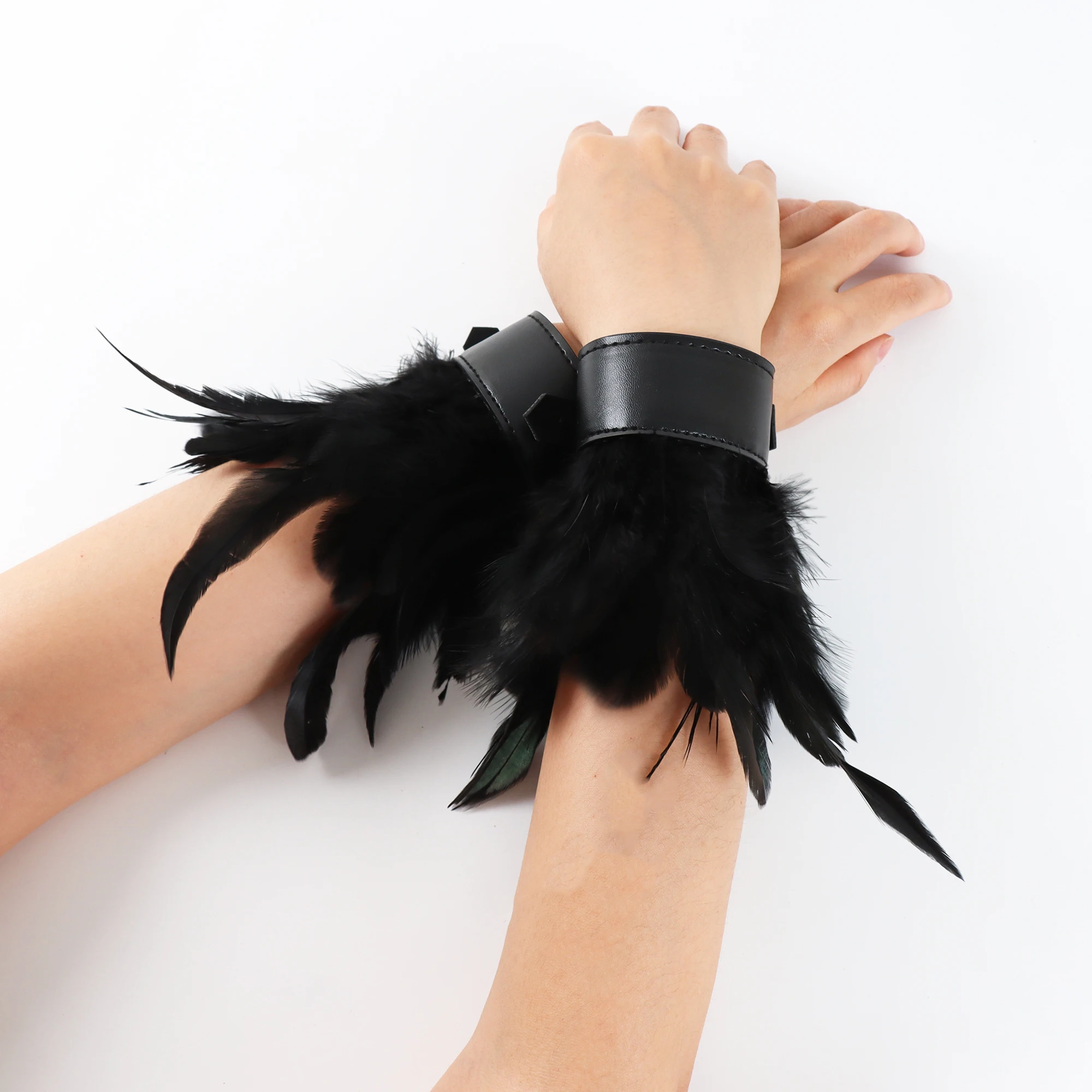 Punk Gothic Gloves Feather Wrist Cuff Carnival Stage Show Showgirl Natural Dyed Rooster Feather Arm Warmer Party Cosplay Costume