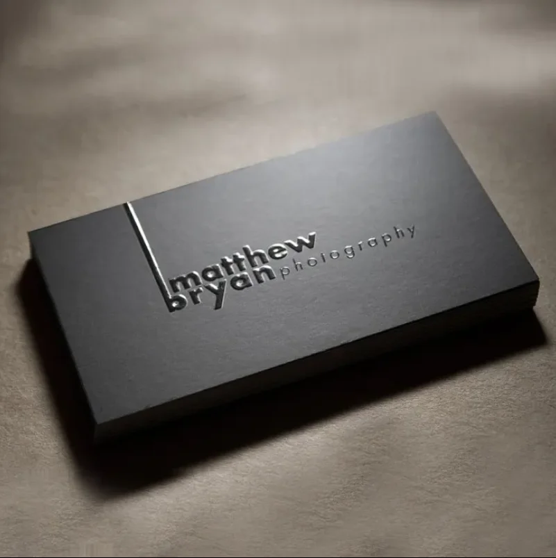 맞춤형 양각 핫 스탬핑 로고 질감 종이 면 명함 가장자리 핫 스탬핑 감사 카드