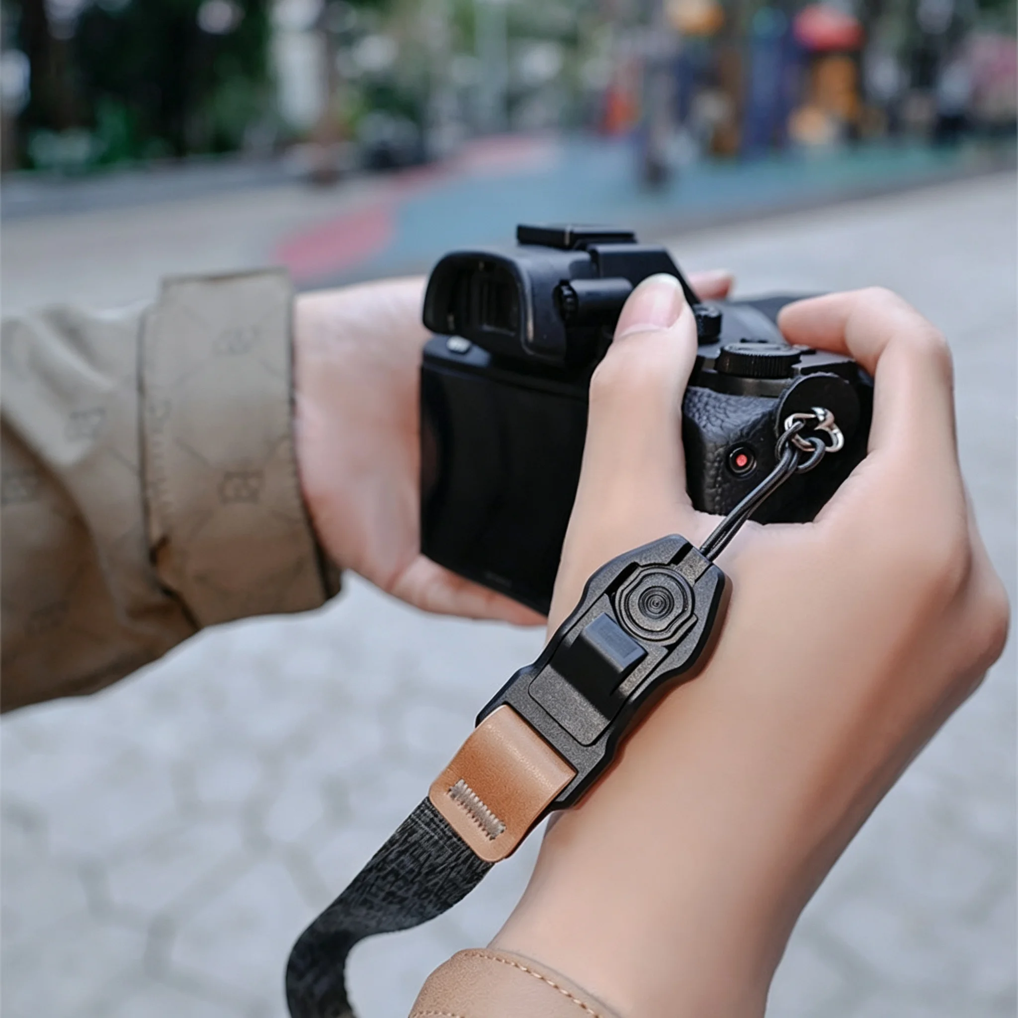 Stylish Multi-color Camera Wrist Strap Slim Magnetic Fastener Adjustable Wristband for Fujifilm X-T30 III X-M5 Sony ZV-E10 Canon