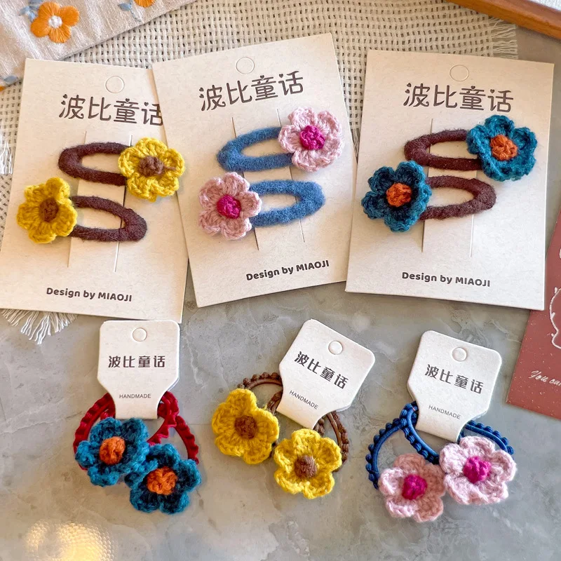 

Korean Style Knitted Flower Hair Clips Set for Girls Autumn Winter Cute Contrast Color BB Barrettes Baby Ponytail Holder 2Pcs