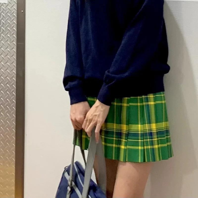 Saia plissada estilo casual japonês Jk original para menina, cor amarela e verde, cintura combinando, fina e fina, linha A, versátil, verão