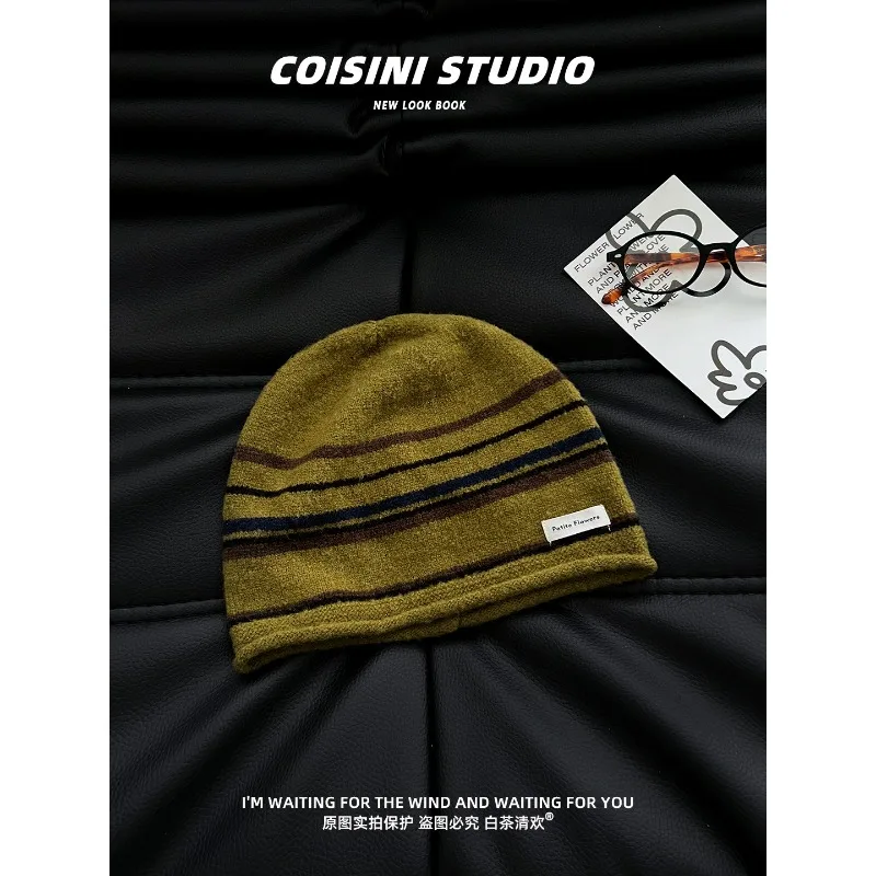 Neue Retro-Kontraststreifen-Strickmütze für Männer und Frauen im Herbst und Winter, warme und vielseitige Skull-Beanie-Mütze. – Detail 5