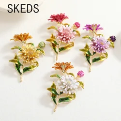 SKEDS Painting Creative Daisy Flower Enamel Brooches Pins For Women Plant Elegant Crystal Pin Brooch Lady Lapel Pins Jewelry