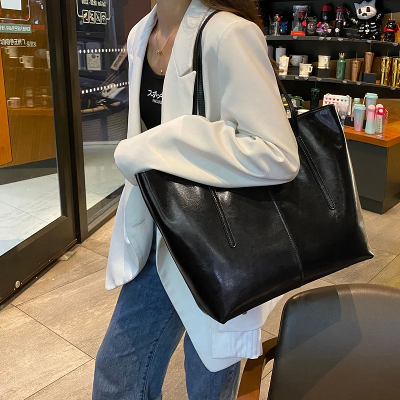 

Genuine Leather / Tote Bag / High-end / Fashion / Versatile / Armpit Bag / Cowhide / Shoulder Bag 0811 / Women's Bag / Large Capacity / Commuter / Oil Wax Leather