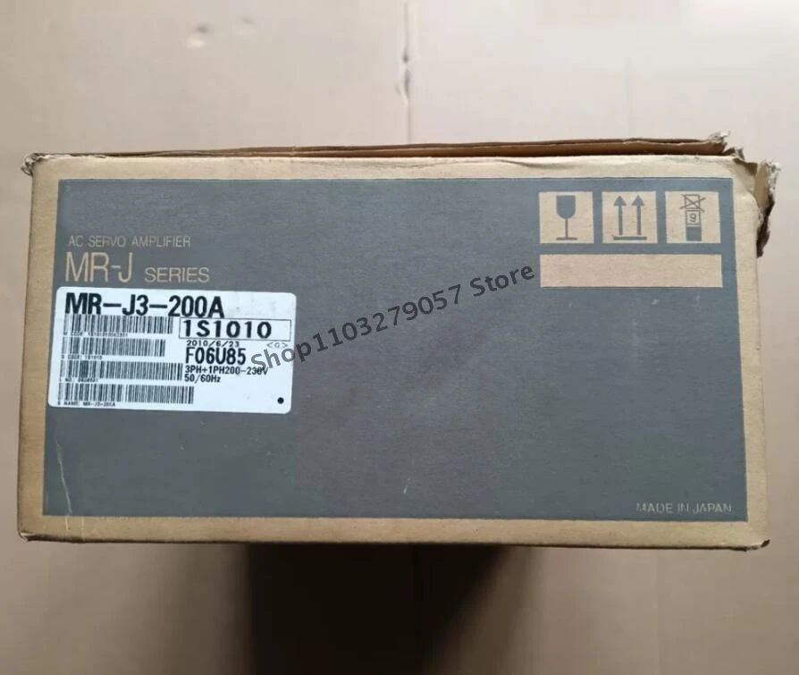 

1PCS MRJ3200A Brand MR-J3-200A New In Box PLC Module Original