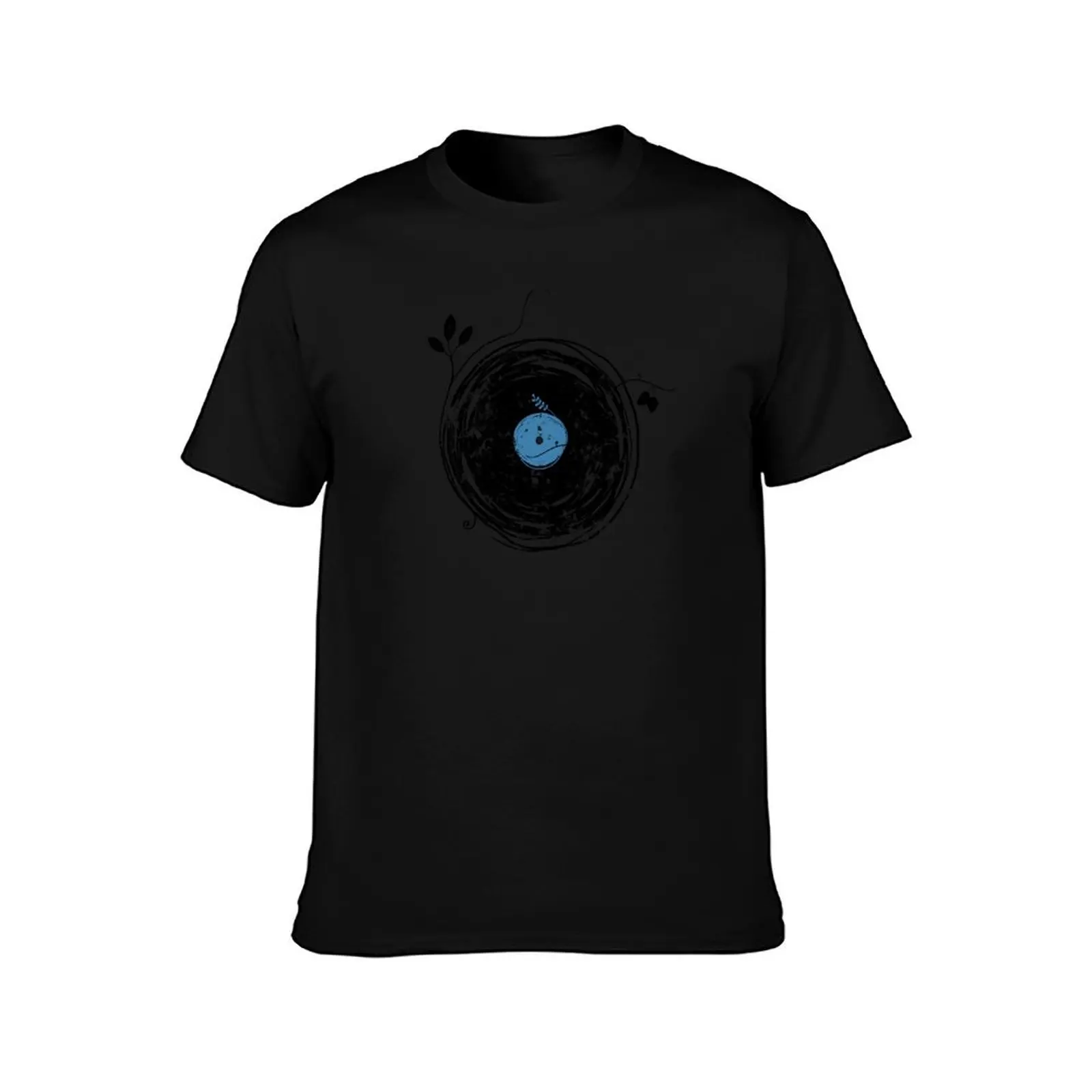 Enchanting Vinyl Record Grunge Vintage T-Shirt Basic Plain Tee for Spring and Summer T-Shirt