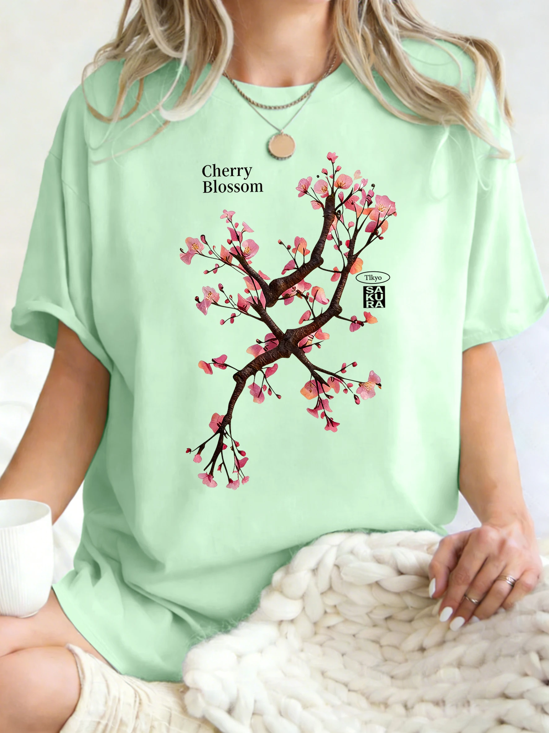 Camiseta con estampado de flor de cerezo de Tokio Harajuku para mujer, camisetas transpirables de verano con cuello redondo, camisetas de manga corta de Hip Hop para mujer, camisetas de algodón Y2K