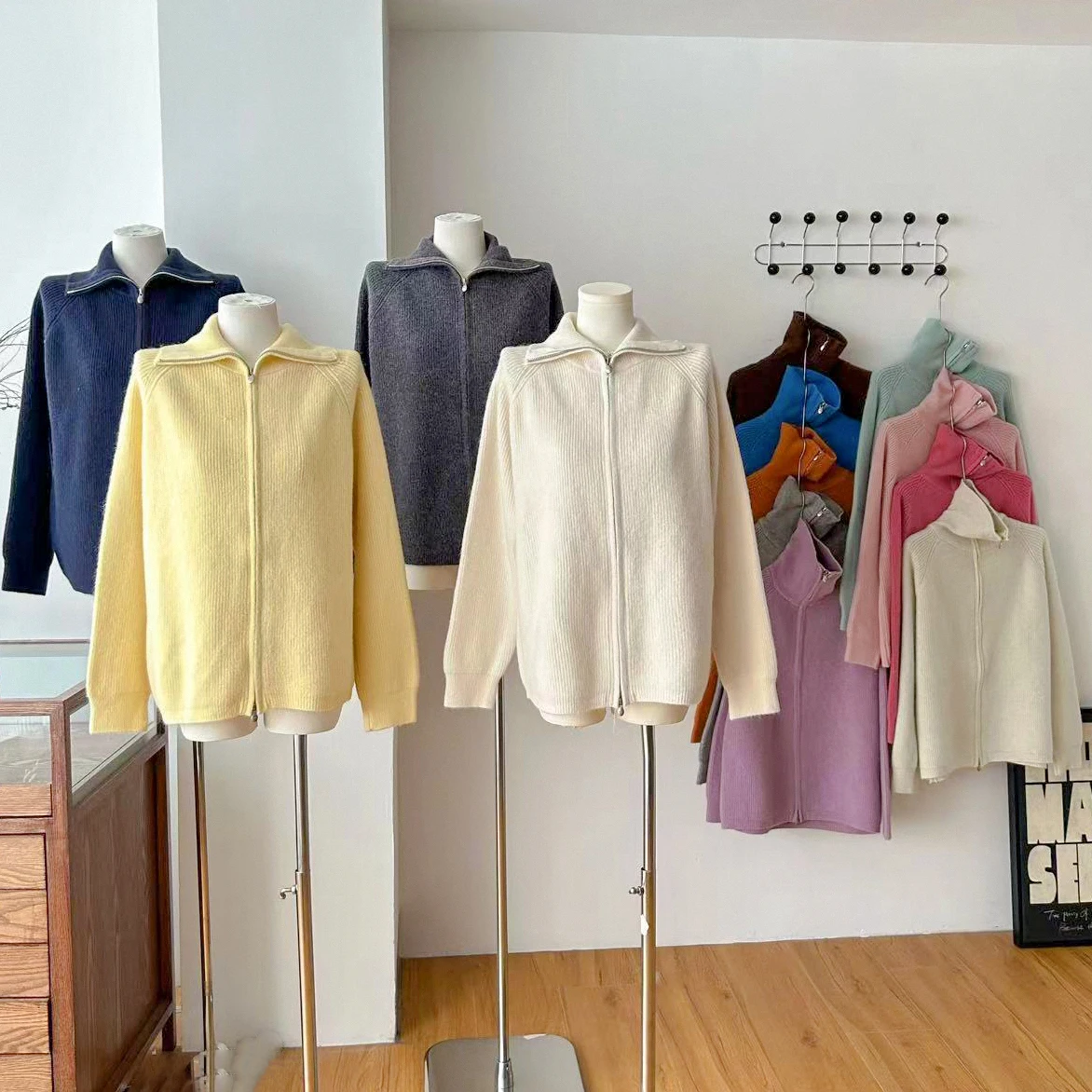 

Женский осенне-зимний толстый теплый двусторонний свободный кардиган на молнии с длинными рукавами, женский повседневный кардиган ярких цветов, вязаная верхняя одежда