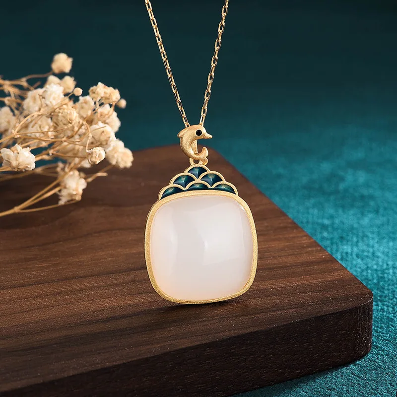 

Vintage China Style Necklace Copper Gold-Plated Enamel Color Hetian Jade Dolphin Pendant Collarbone Chain Necklace Women 34MM