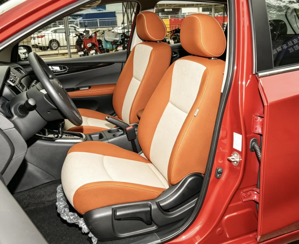 Für Nissan Tiida 2019~2023 Maßgefertigte Autositzbezüge Luxuriöses Nappaleder 100% Passgenau Innenraumzubehör 360 ° Vollständige Abdeckung – Detail 3