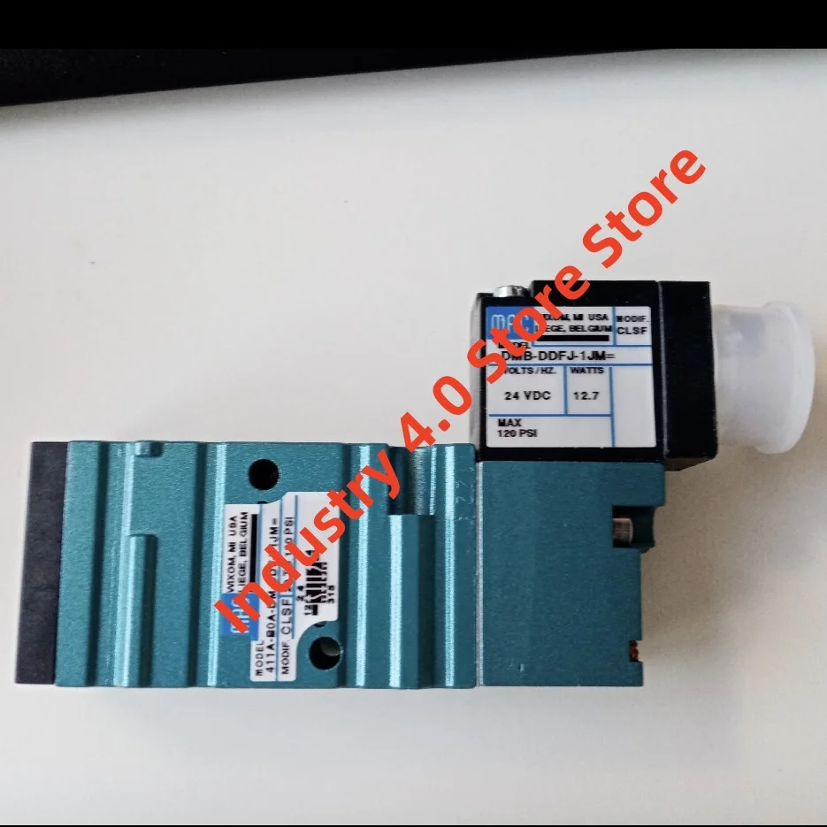 411A-B0A-DM-DDFJ-1JM 411A-BOA-DM-DDFJ-1JB baru dalam kotak katup elektromagnetik