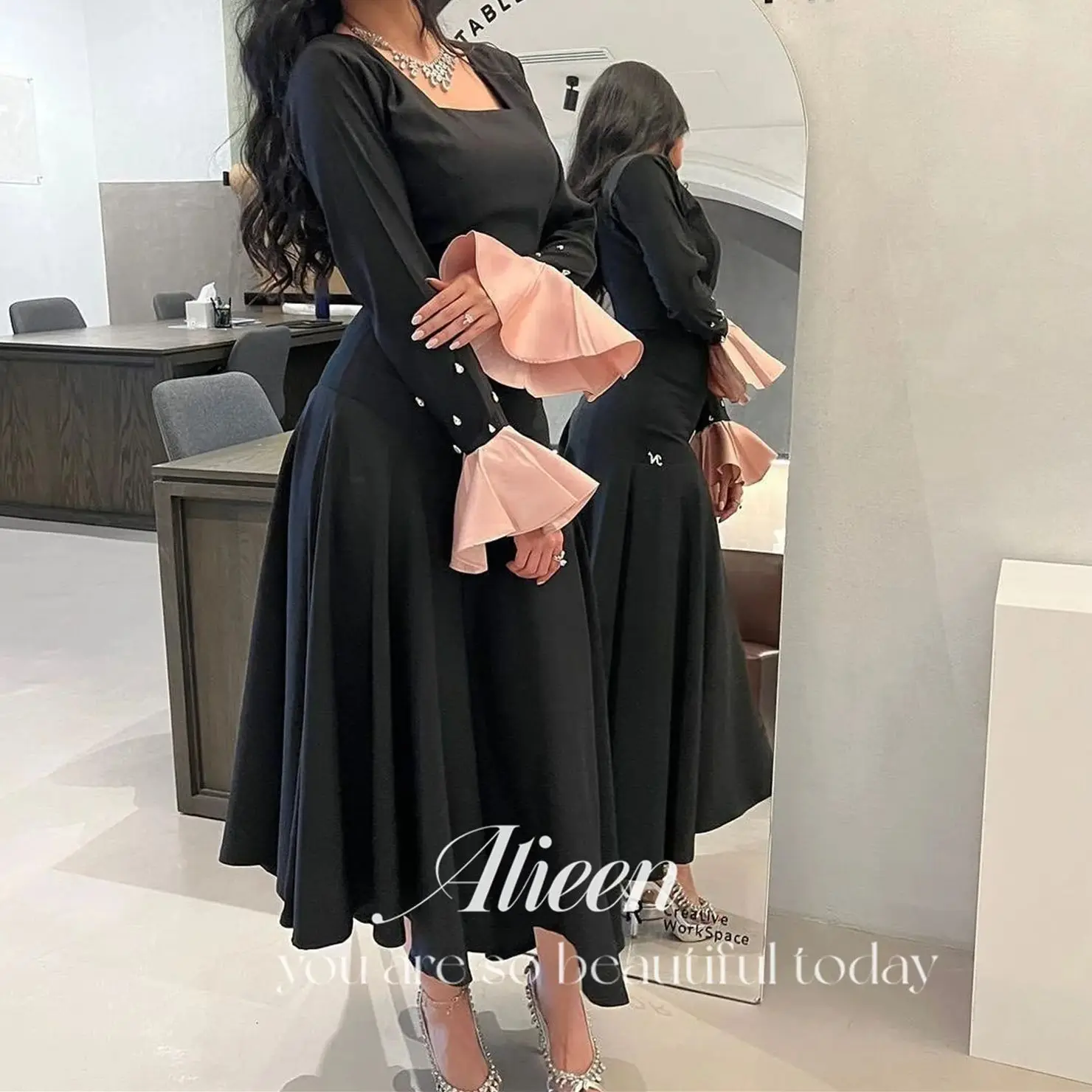 

Aileen Square Collar Black Elegant Long Party Evening Dresses Women Parties Prom Dress With Stones and Crystals Woman Wedding