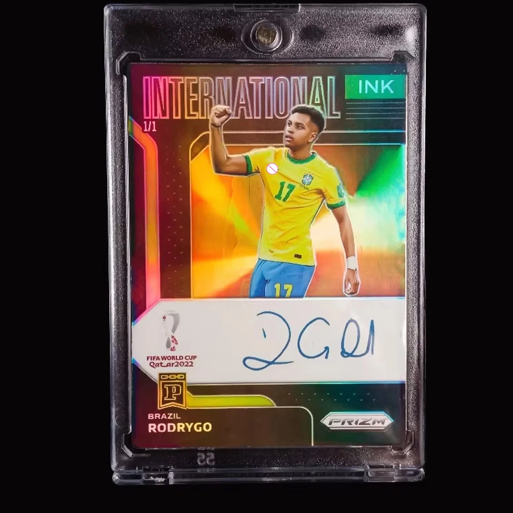 Panini homemade star cards Rodrigo Figo Vinicius Modric Ramos Kane Signed collectible card bricks for the holidays Refraction