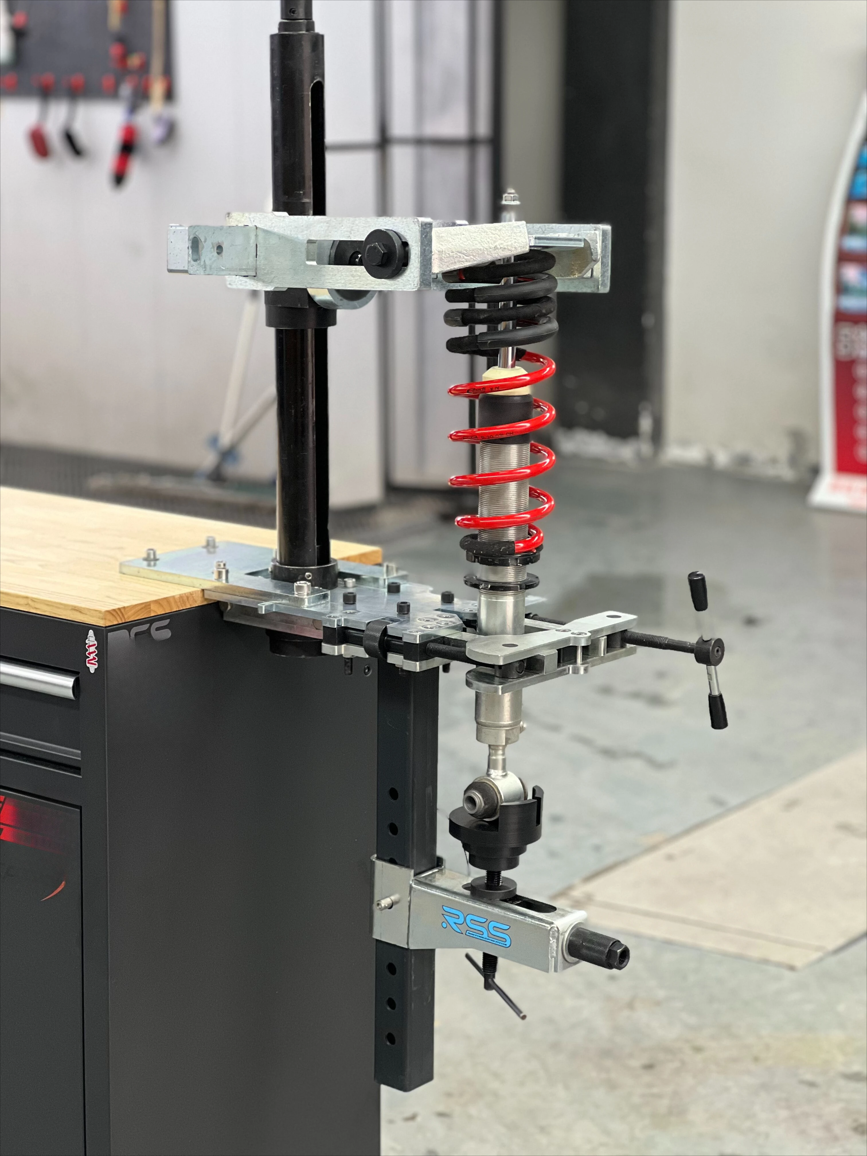 

Disassembly Shock Absorber Spring Compressor Guidori Disassembly Tool Fixed Spring Compression Disassembly Machine