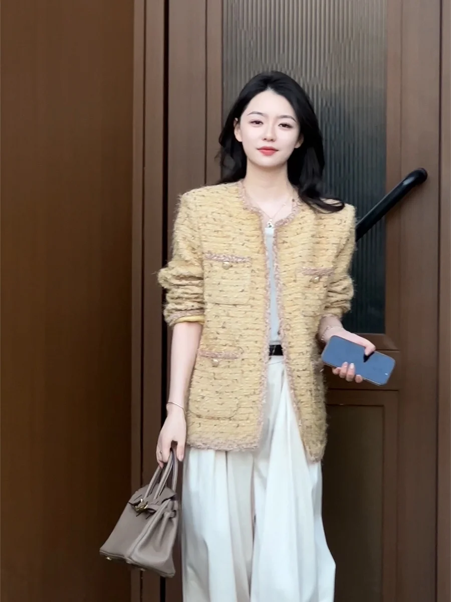 

Linziqiu ort Luxury Gold iny Ele Heavy Embroidery Outerwear Women's Faion Commute Sle Polyester Fiber Long Sve