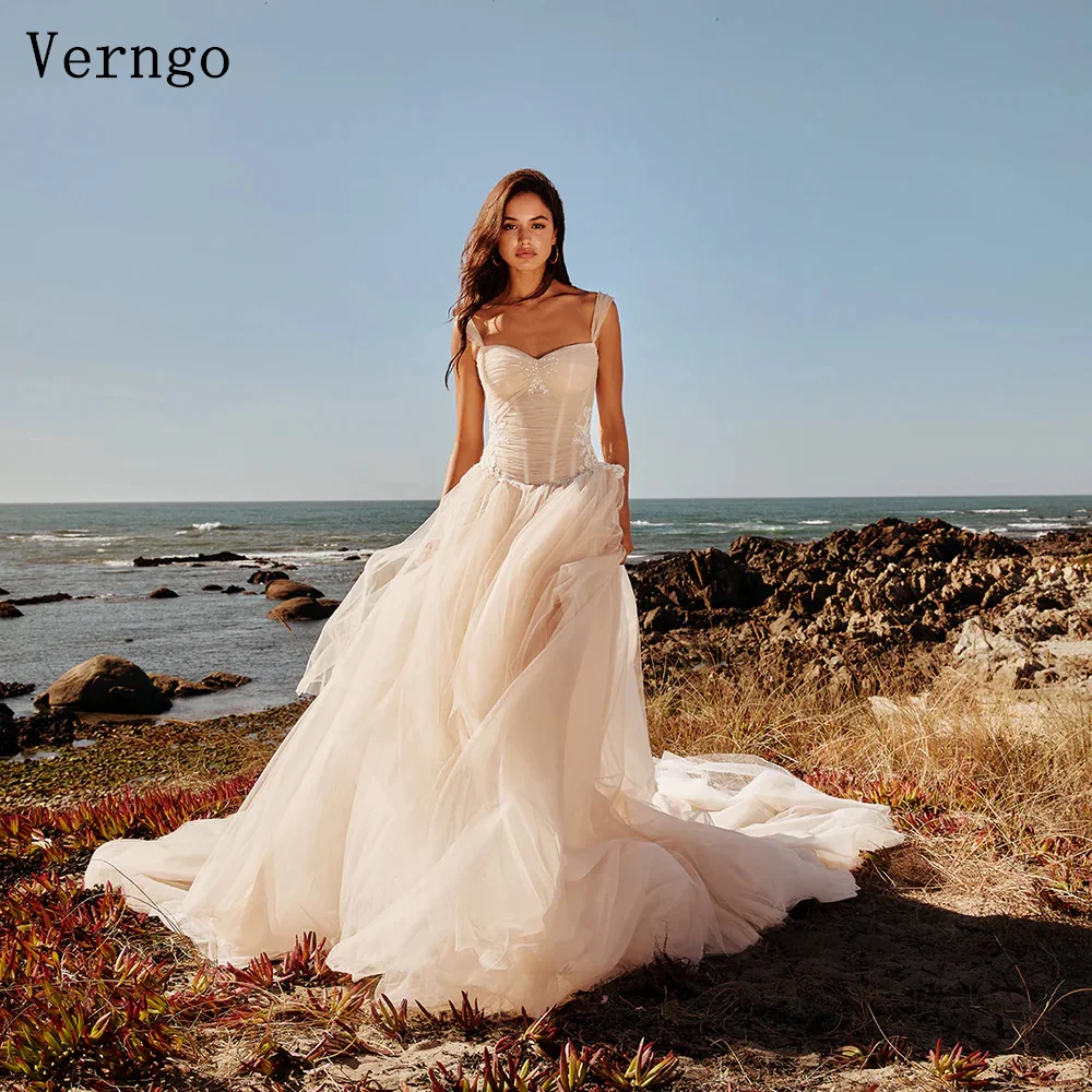 

Verngo lvory Tulle Wedding Dress Spaghetti Straps A Line Princess Bridal Gowns Sweap Train Beach Bride Dress Customized שמלה לב