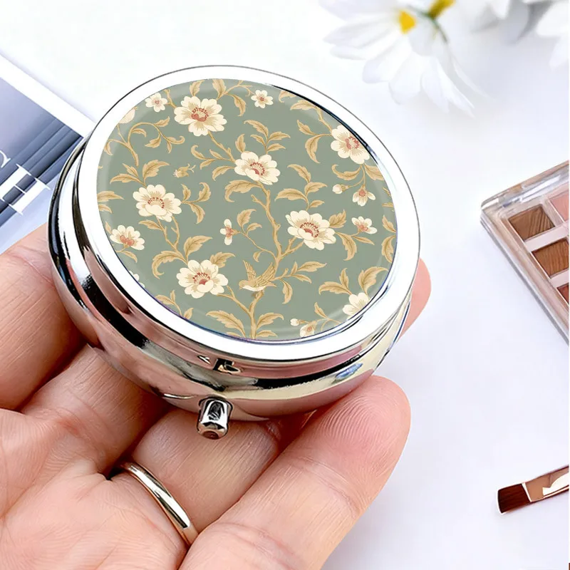 Vintage Metal Pill Box Three-Compartment Portable Travel Pill Box Sage Green Floral Bird Pattern Small Pill Storage Box Vitamin Storage Container Decorative Pill Box Unique Fashion Gift Daily Supplement Dispenser