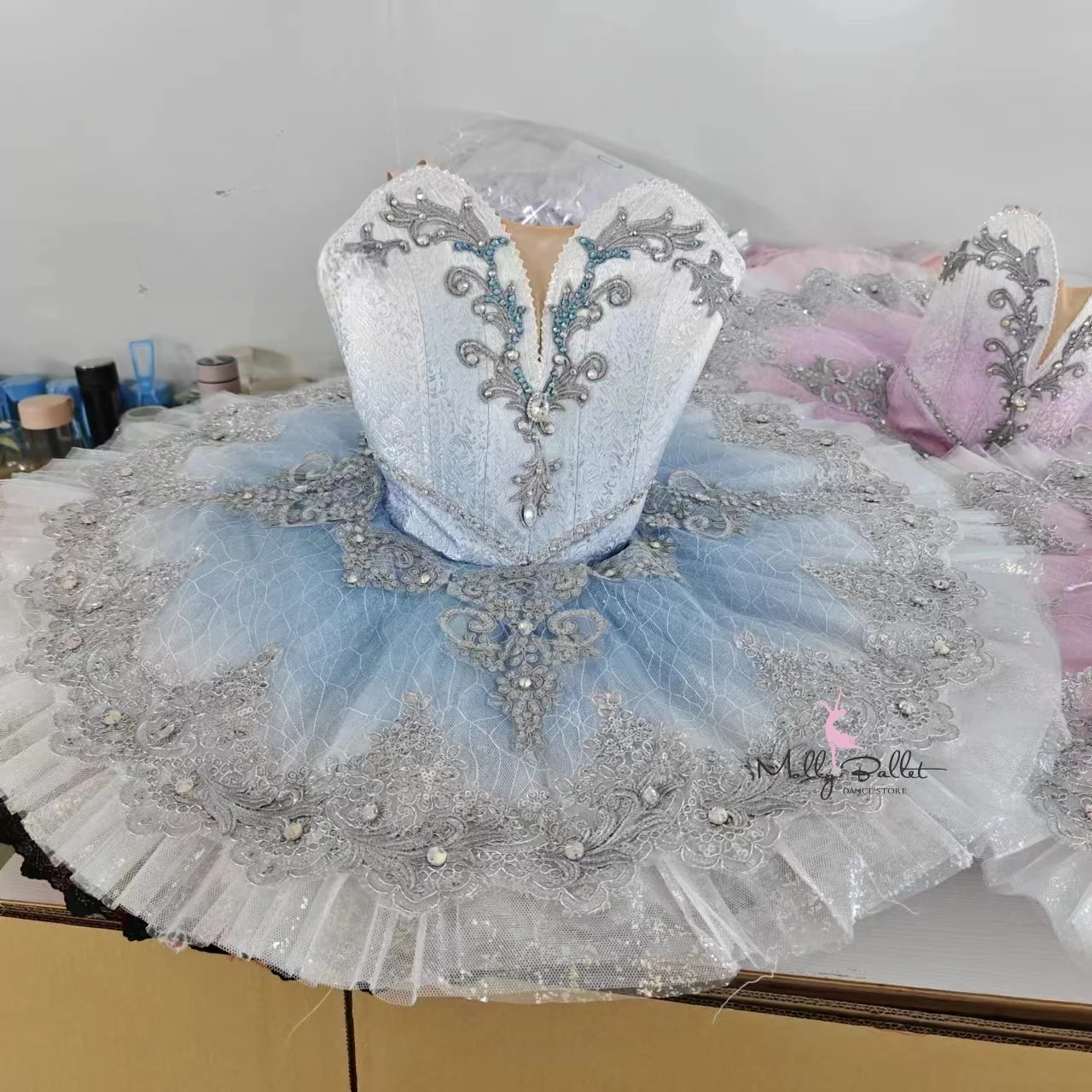 2024 new model launched high-end customized gradient blue bird silver fairy sleeping beauty ballet costume tutu