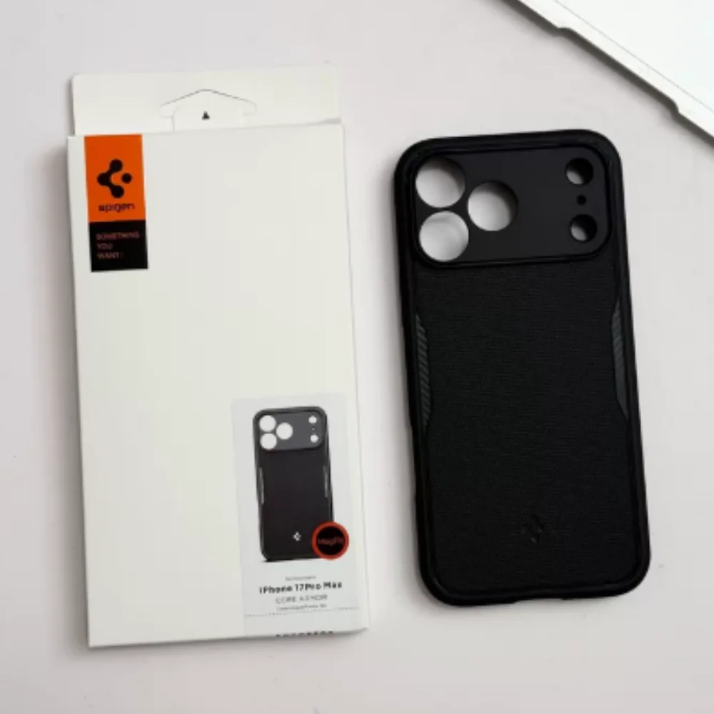 Spigen Built-In Magfit Rugged Armor TPU Magnetic Case do iPhone Air 17 18 Pro Max 17 Pro 18 z funkcją bezprzewodowego ładowania MagSafe — zdjęcie produktu 6