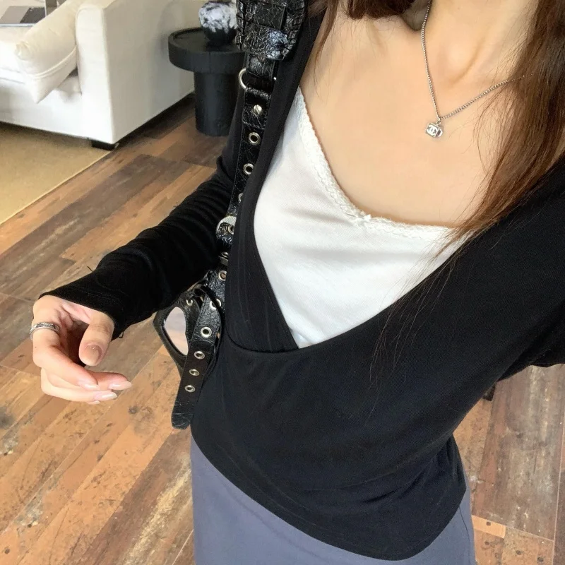 Damen Farbblock-Oberteil mit Langen Ärmeln in Schwarz, Einzigartiges Falsches Zweiteiler-Layering-Oberteil im Koreanischen Stil, Weiches Büro- und Freizeit-Top für den Herbst – Detail 24