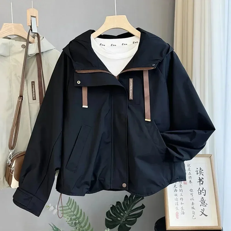 سترة LIBIELIY للسيدات لخريف 2025 موضة كورية جديدة بأكمام طويلة مع قلنسوة سترة واقية قصيرة غير رسمية معطف نسائي ملابس خارجية للسيدات