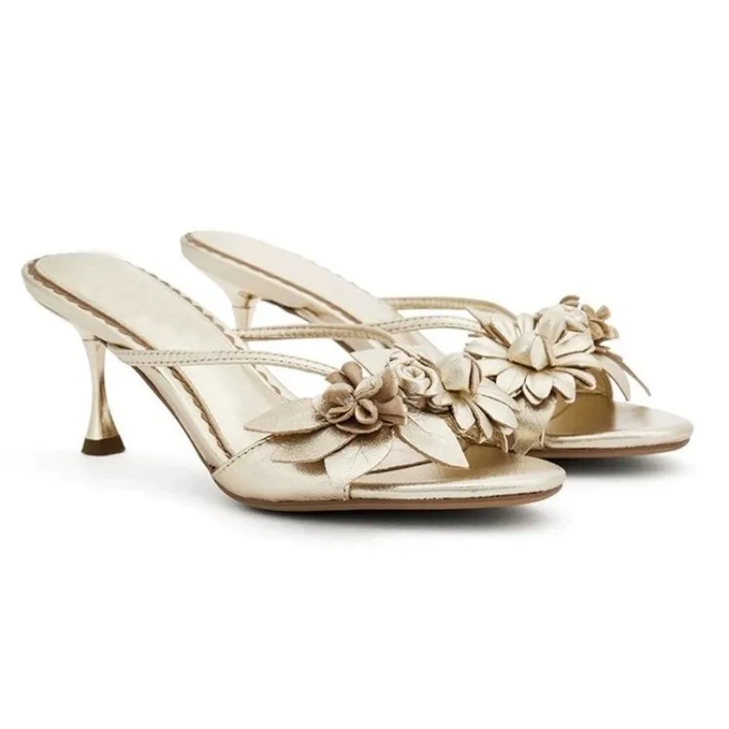 

Брендовые женские сандалии 2026: Новинка лета, элегантные сандалии с цветочным узором, модные повседневные туфли на высоком каблуке для женщин, шлепанцы