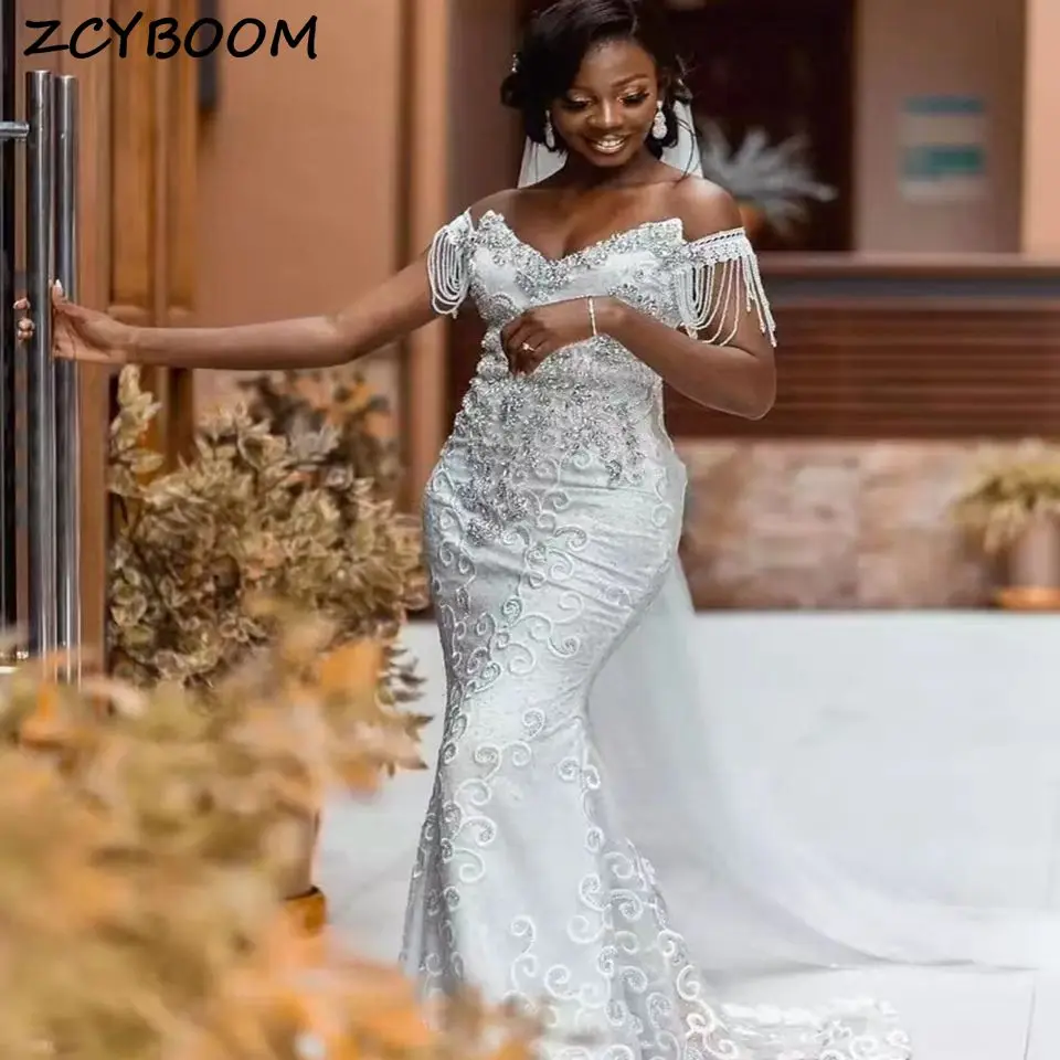 Newest African Sexy Appliques Beaded Plus Size Mermaid Wedding Dresses 2024 Backless Court Train Tulle Bridal Gowns For Women