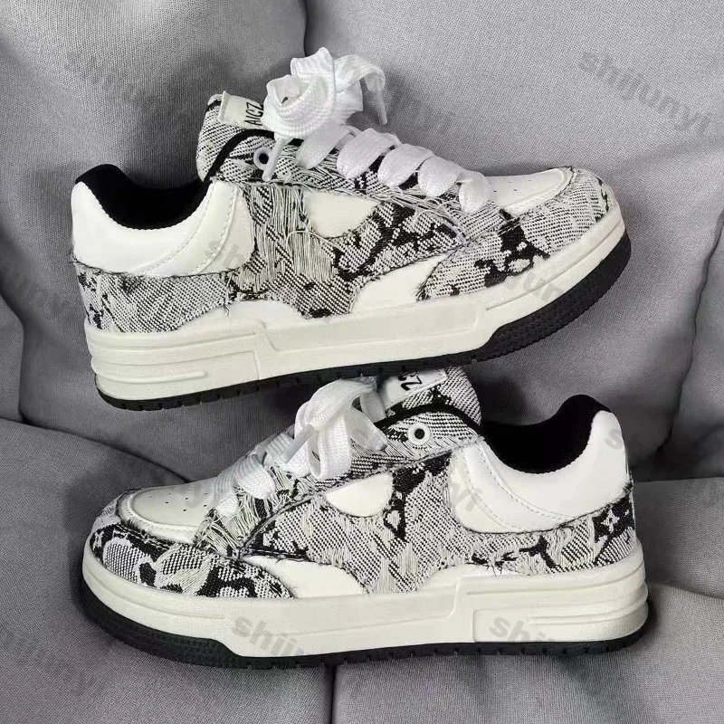 Herren Robuste Plateau-Sneaker mit Erhöhter Innensohle 2026 Neue Sommer Rutschfeste Laufschuhe Damen Atmungsaktive Freizeitschuhe