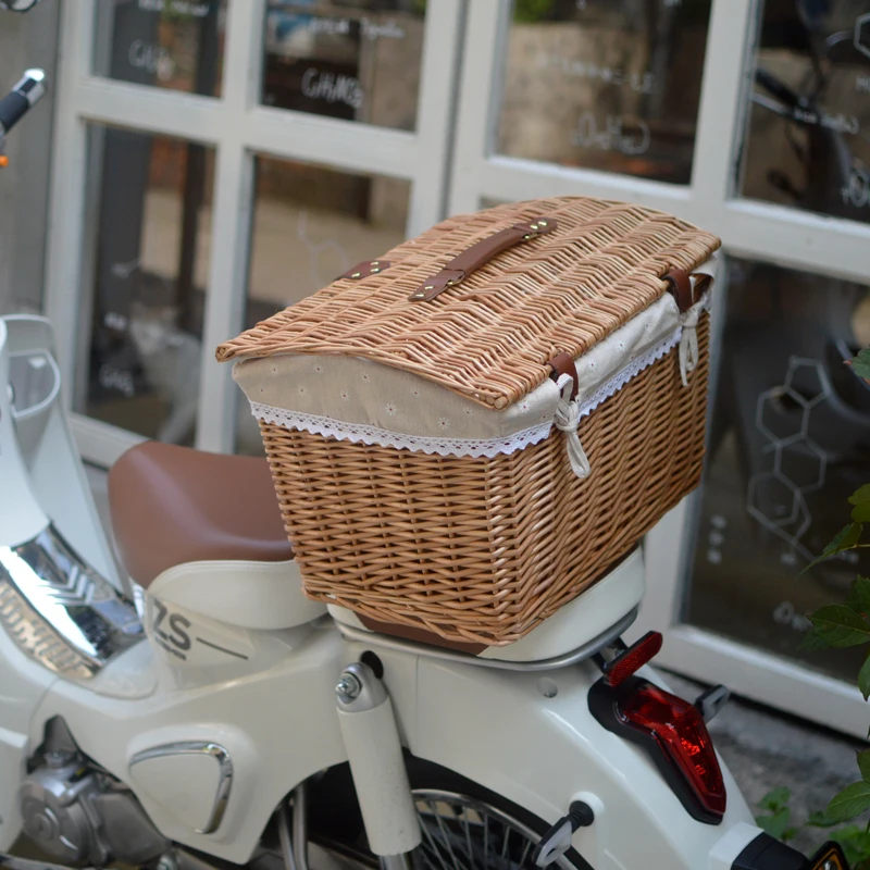 

Retro Weaving Storage Basket Motorcycle Rear Trunk Motorcycle Tailbox Bicycle Rear Pet Basket 오토바이 가방