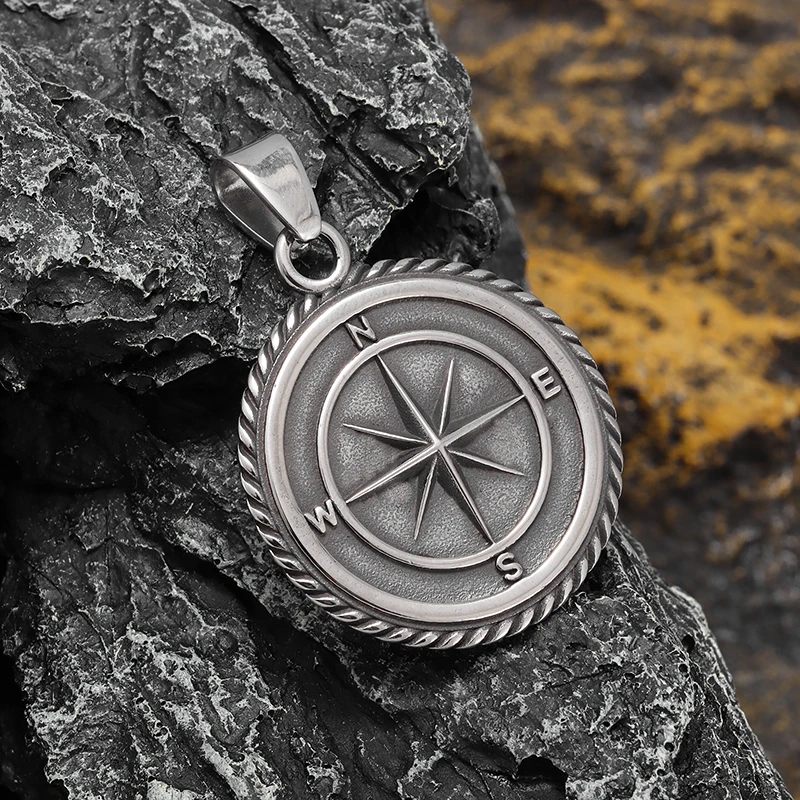 Retro Nordic Ordin Compass Disc Anchor Pendant Necklace Suitable for Men's Personalized Pendant Cycling Punk Jewelry