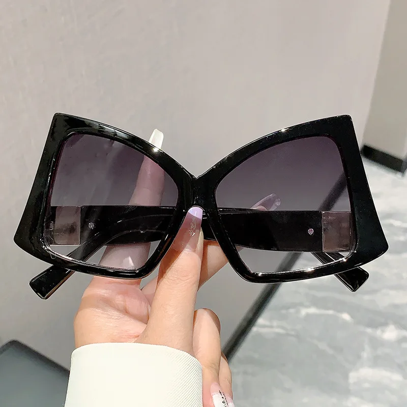 Big Frame Luxury Brand Designer Butterfly Sunglasses Women For Female Fashion Vintage Sun Glasses Punk Shades Travel Eyeglasses