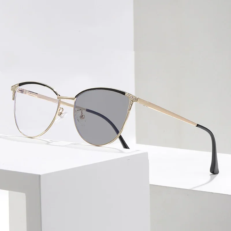 Neue klassische Cat Eye photochrome Damen-Myopie-Brille, fortschrittliche Mode, neutrale Diamant-Intarsien, Anti-Blaulicht-Brille – Detail 4