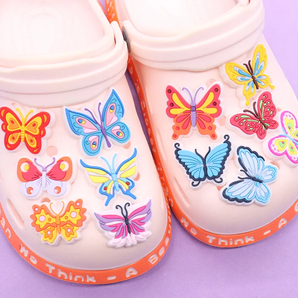 PVC Pretty Butterfly Shoes Encantos para Crianças, Buckle Clog, Acessórios Adoráveis, Fit Pulseira Colorida, Nova Chegada, 1Pc