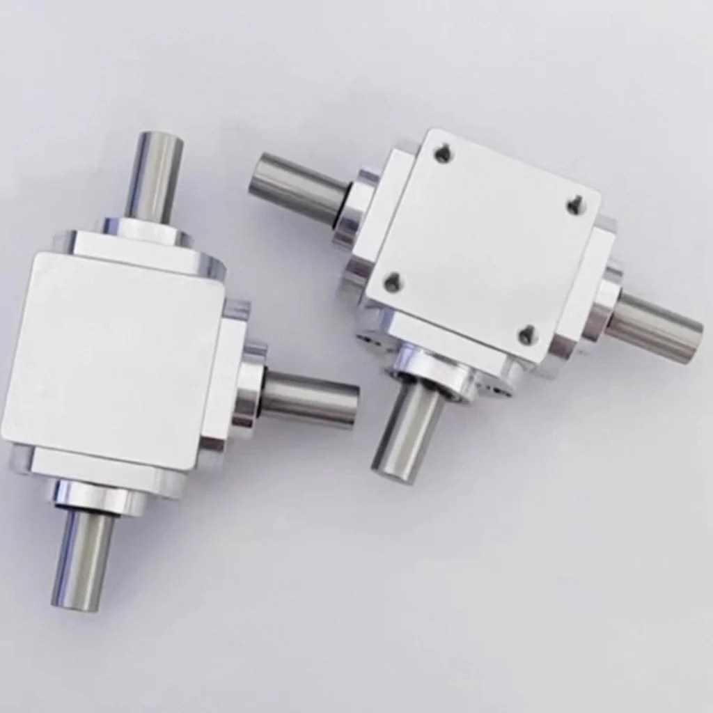 1:1 10MM Right Angle Converter Bevel Reduction Gearbox Closed-Shell for Automation Equipment Angle Reduction Drive Commutator